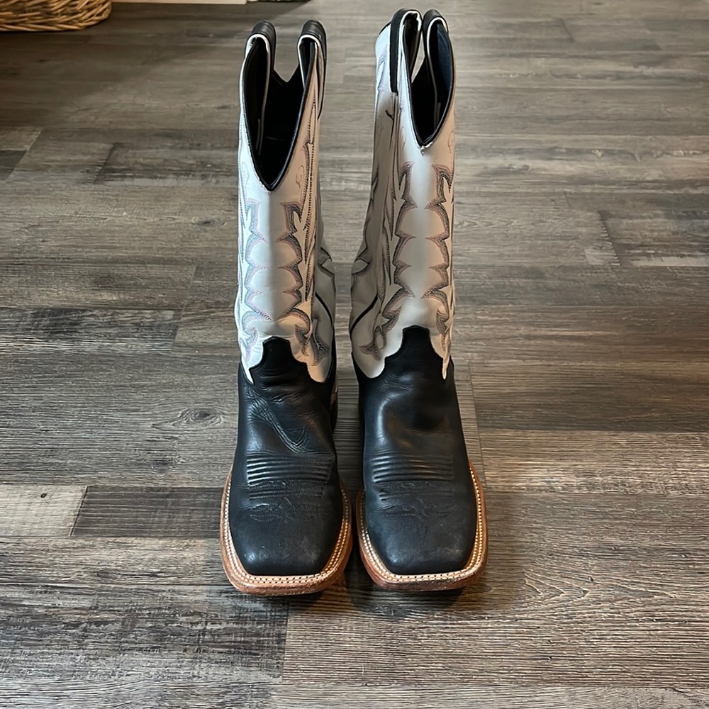 Justin Cowgirl boots